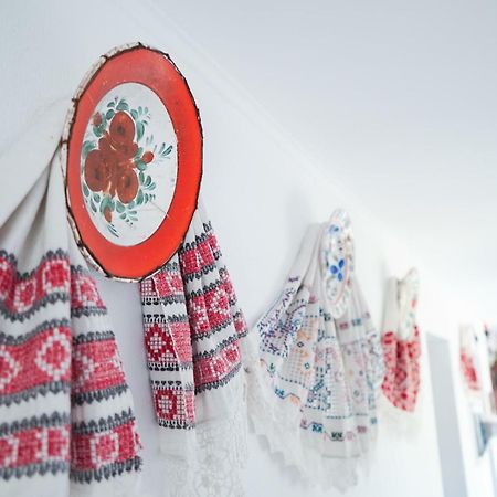 Courtyard Studio Oradea Ngoại thất bức ảnh