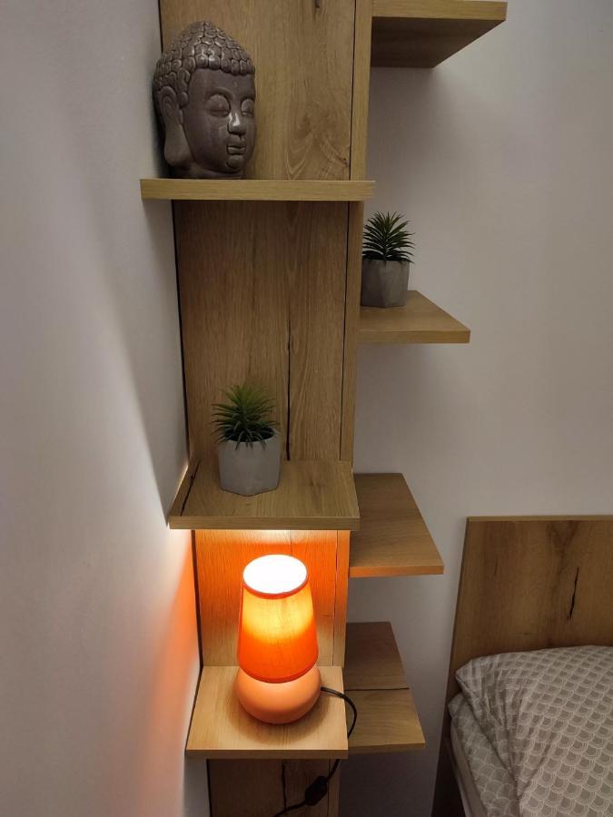 Courtyard Studio Oradea Ngoại thất bức ảnh