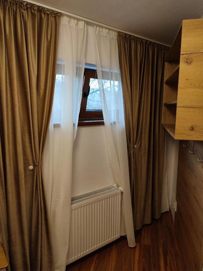 Courtyard Studio Oradea Ngoại thất bức ảnh
