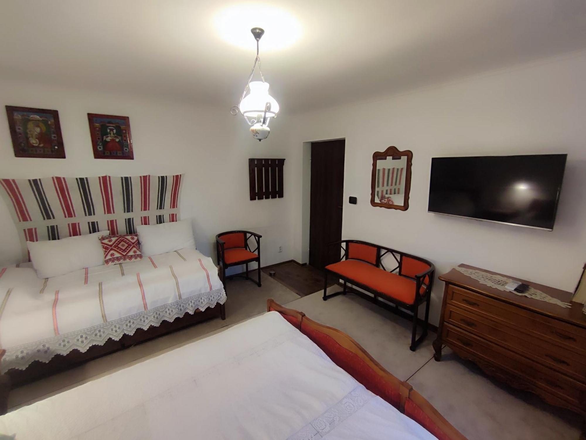 Courtyard Studio Oradea Ngoại thất bức ảnh