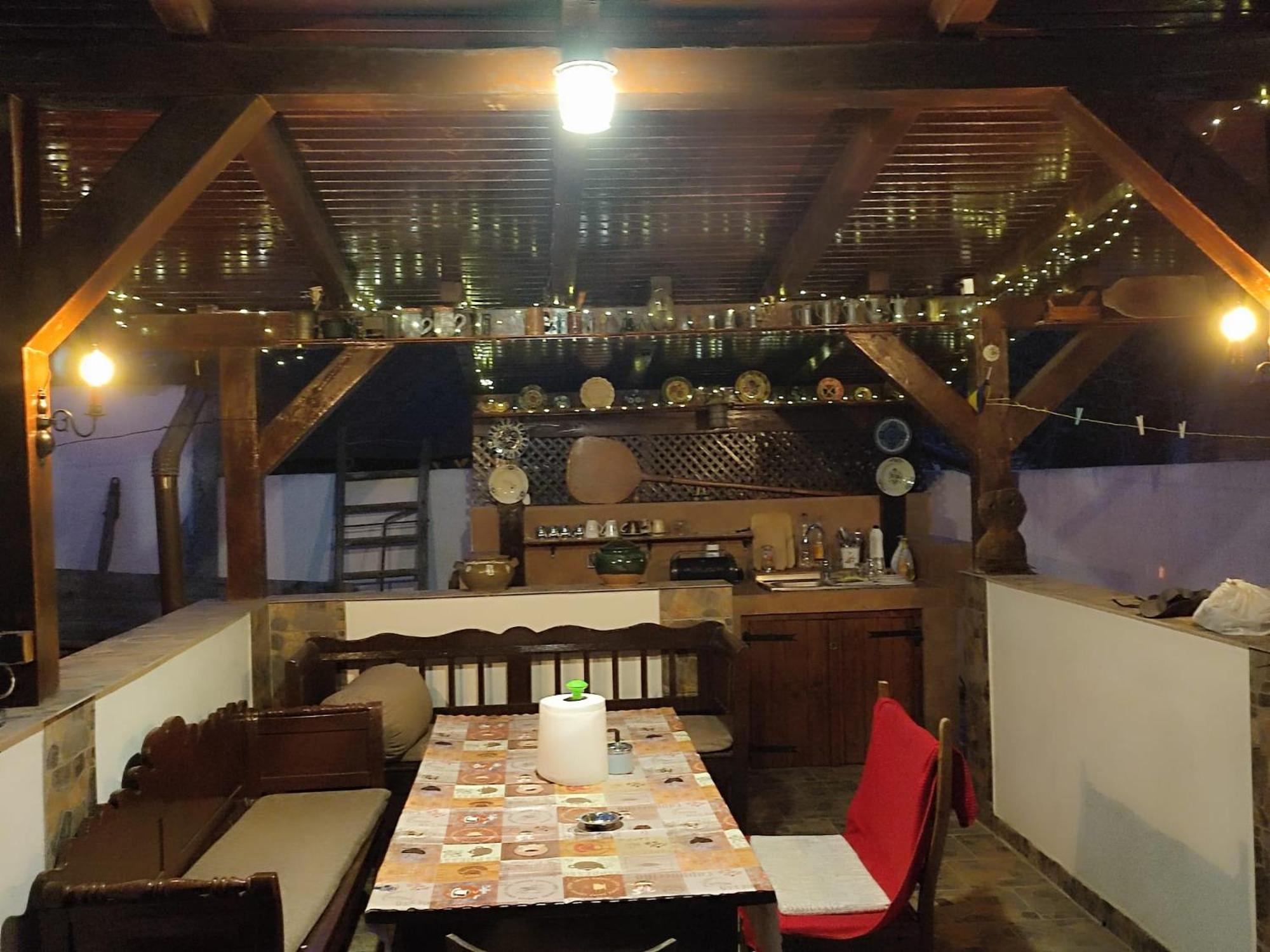 Courtyard Studio Oradea Ngoại thất bức ảnh