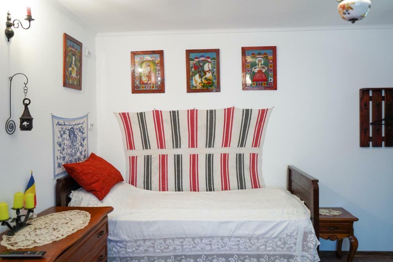 Courtyard Studio Oradea Ngoại thất bức ảnh